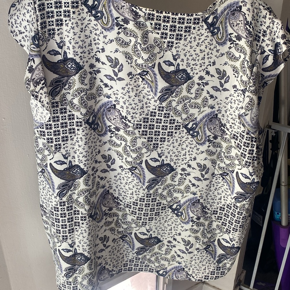 Blouse - Picture 5 of 6